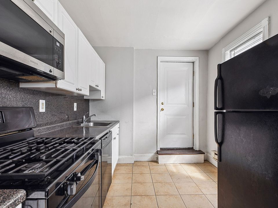 1st image of 4161 Ridge Ave APT 2