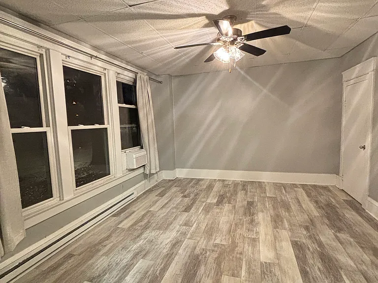 211 W Vine St #2 — Photo 7