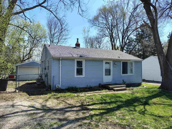 3129 Shaw St, Burton, MI 48529