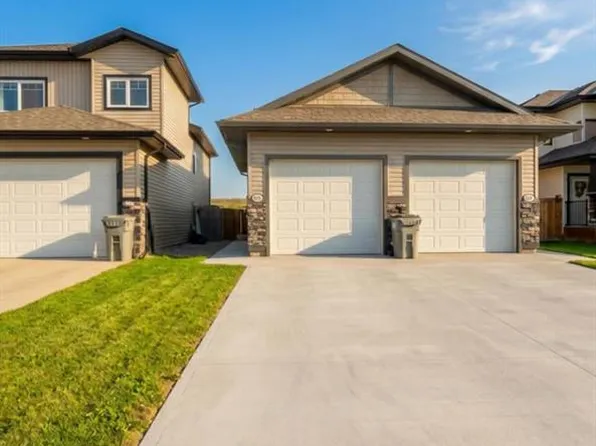 8634 88b St #A, Grande Prairie, AB T8X 0P3