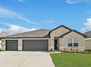 129 Wildflower Ln, Dayton, TX 77535