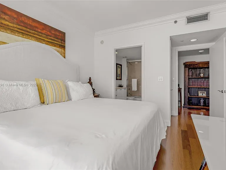 400 Alton Rd #2409 — Photo 30