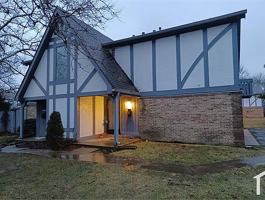1st image of 3656 Mayfield Dr