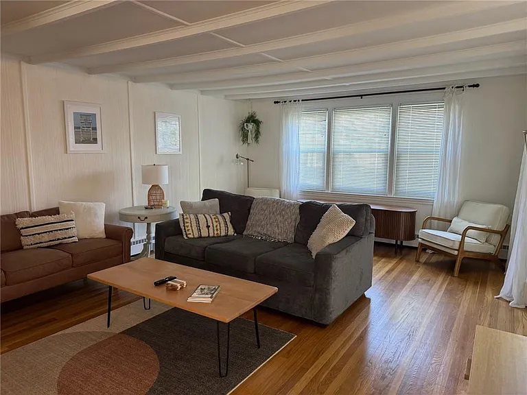 41 Dudley Ave — Photo 3