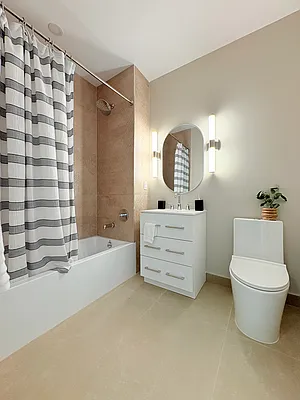 Rented by EXR | media 13