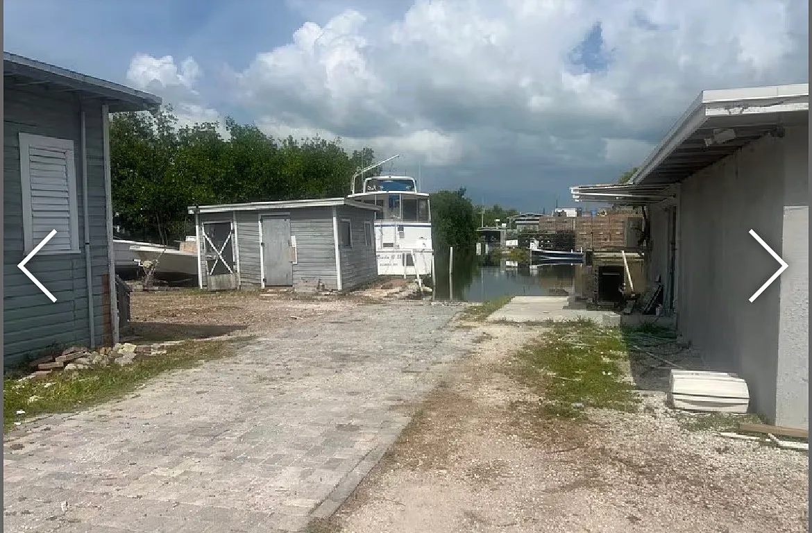 2 bed, 10773 sqft, $100 — Photo 4