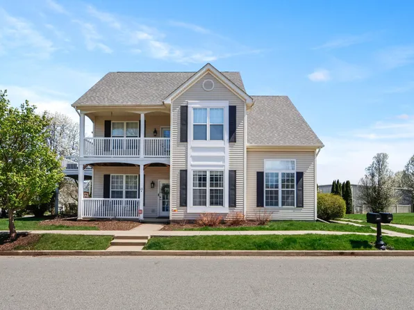 21A Edinburgh St, Valparaiso, IN 46385