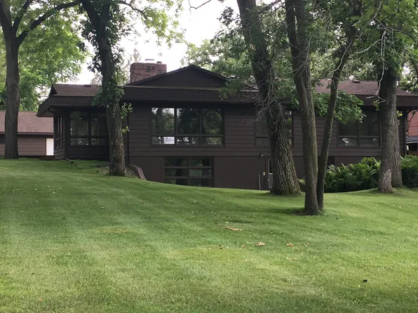 205 6th Ave NW, Stewartville, MN 55976