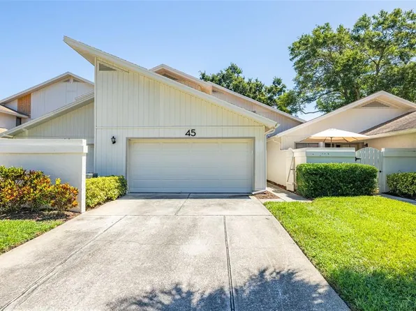 498 Lakeview Dr APT 45, Palm Harbor, FL 34683