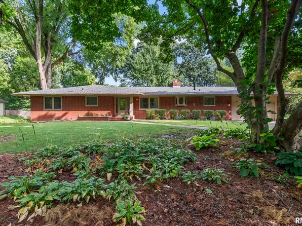 2141 Cardinal Dr, Springfield, IL 62704
