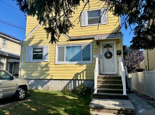 130 Baisley Ave FLOOR 2, East Rockaway, NY 11518