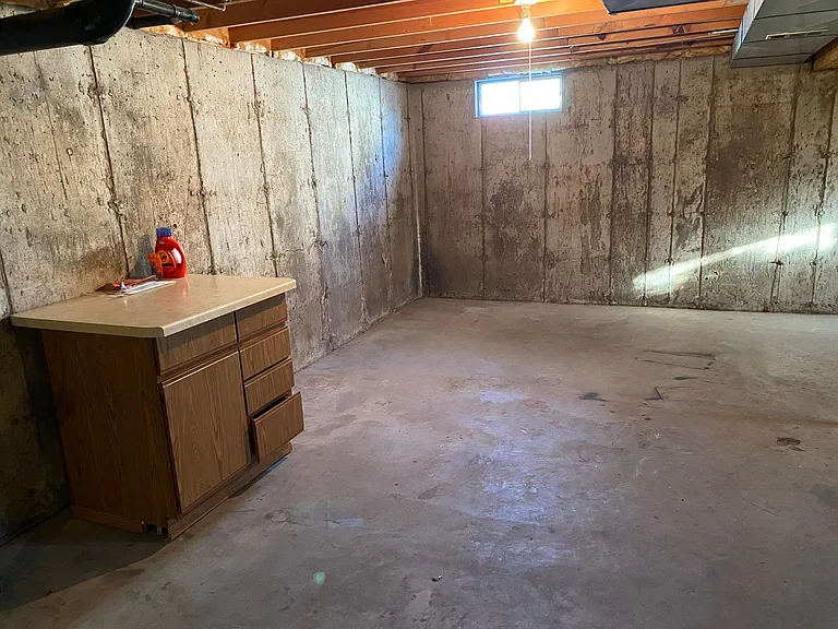307 S Vine Ave — Photo 36