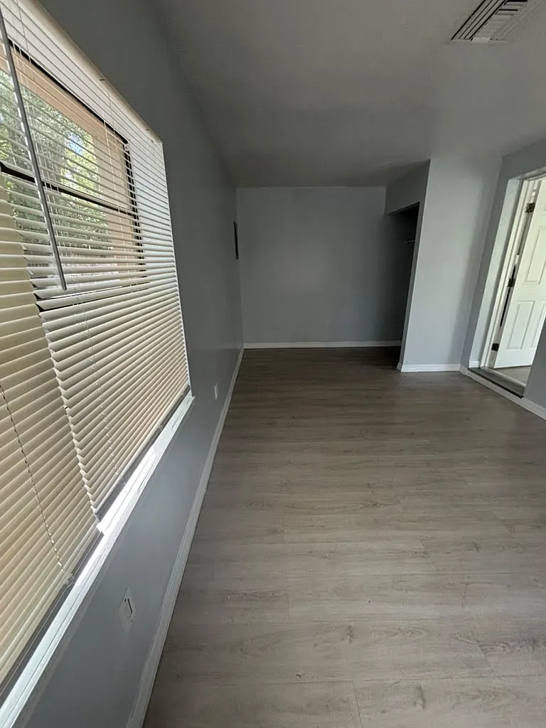 4 bed, 1208 sqft, $2,100 — Photo 4