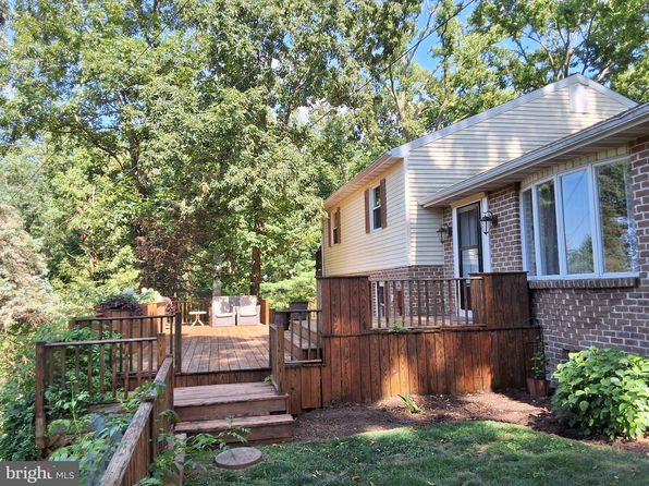 3422B W Newport Rd