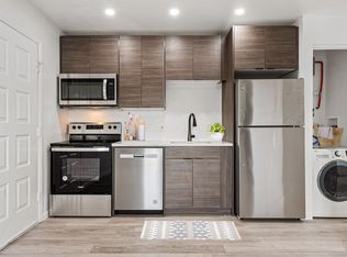 2690 Valmont Rd APT 3, Boulder, CO 80304