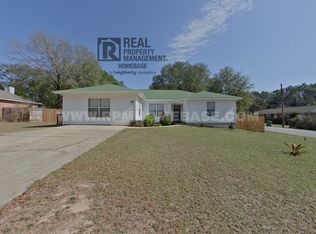 711 Ridge Lake Rd, Crestview, FL 32536