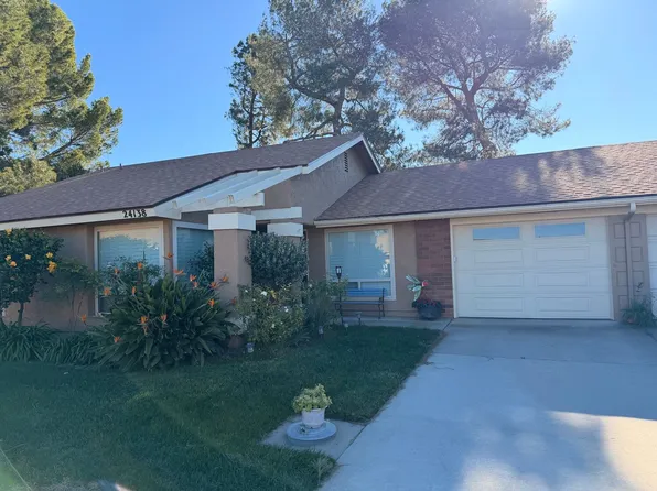 24138 Village 24, Camarillo, CA 93012