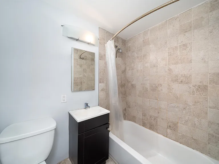 162 Steuben St #2 — Photo 6