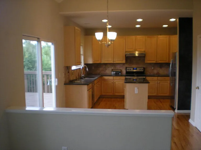 2016 Dailey Ln — Photo 3
