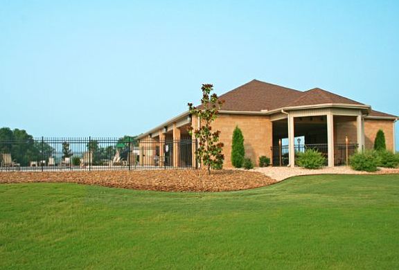 4th image of W Buckeye Dr