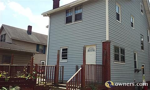 4th image of 135 Millet Ave