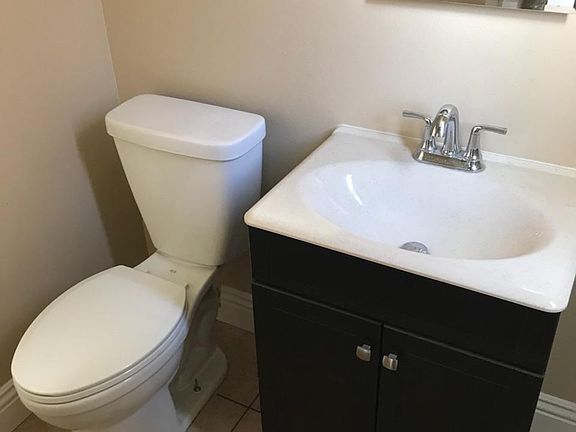 New sink and vanity