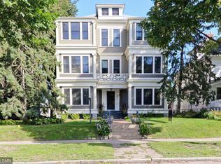 593 Laurel Ave APT 4E, Saint Paul, MN 55102