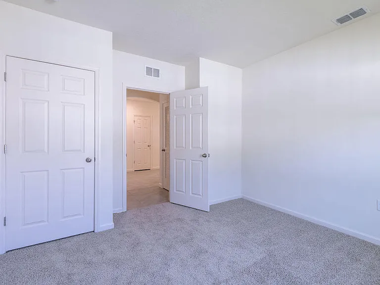 2525 SW Westfield St — Photo 17