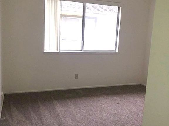 3rd image of 2583 N Spinnaker Ave