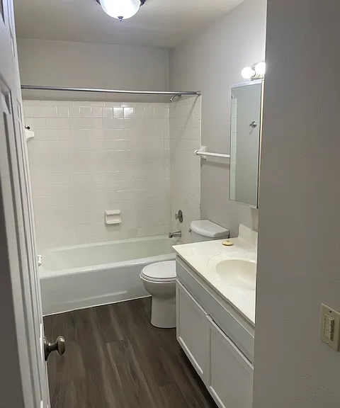 Stone Ridge Apartments — Photo 21