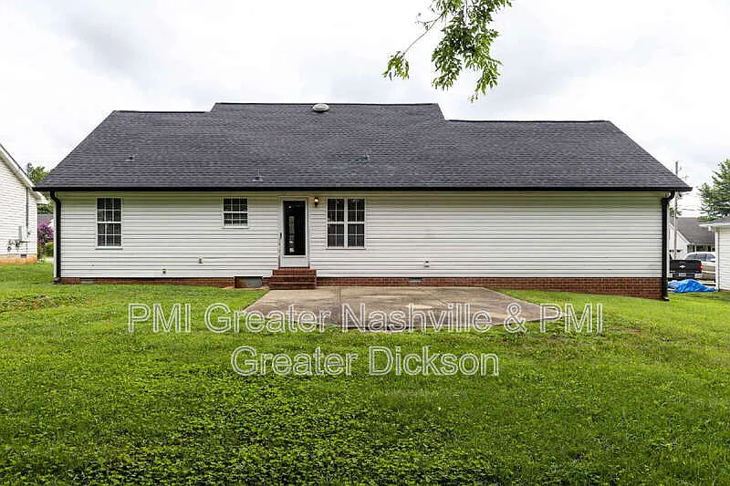 4 bed, 2.0 bath, 1546 sqft, $2,500 — Photo 4