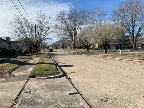 5th image of 1733 Washington Ave