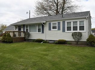 3709 Kawkawlin River Dr, Bay City, MI