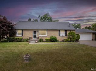 37363 Devoe St, Clinton Township, MI 48036