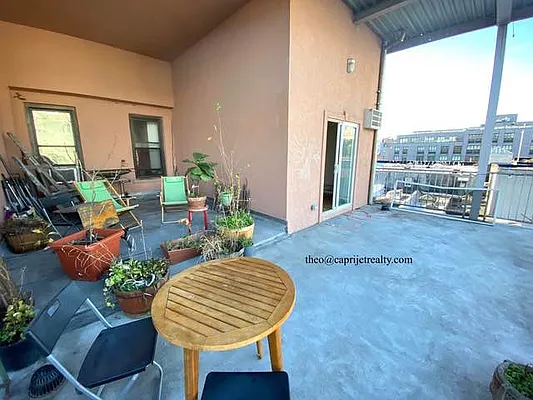 Rented by Capri Jet Realty Corp | media 9