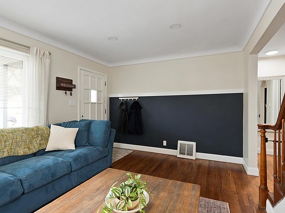 5th image of 3014 N Alexander Ave