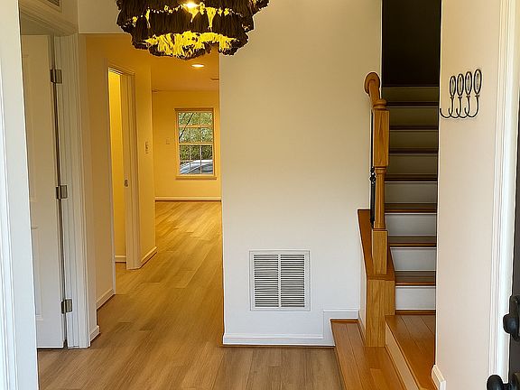 5th image of 22324 Honey Hill Ln