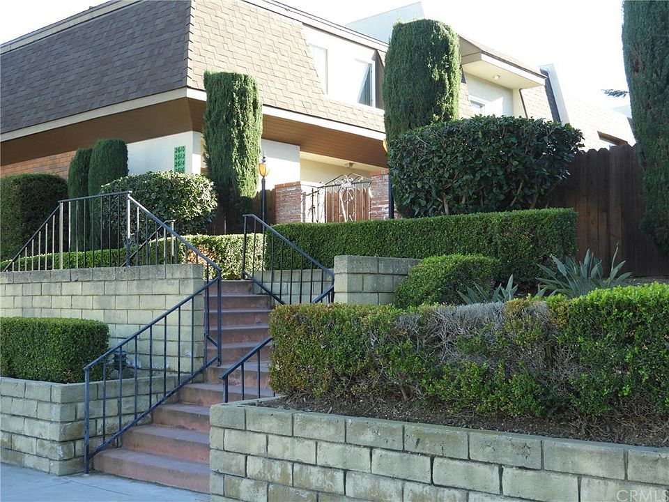 1st image of 2624 W 235th St