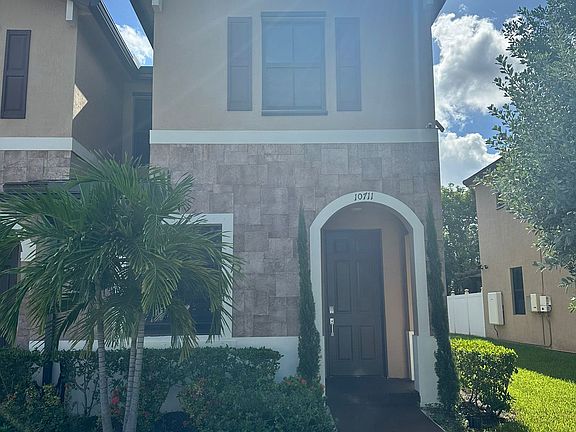 3rd image of 10711 W 32nd Ln #10711