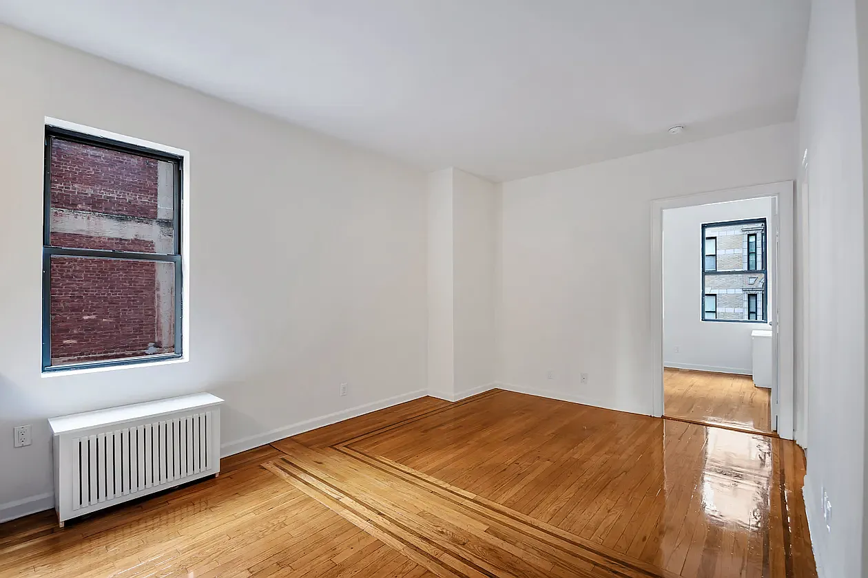 121 Madison Avenue — Photo 4