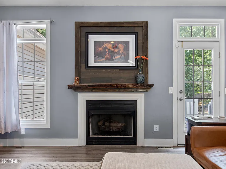255 W Hedgelawn Way — Photo 12