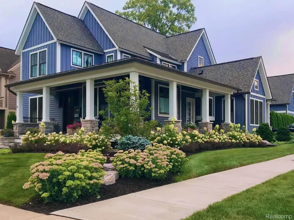 483 Grace St, Northville, MI 48167