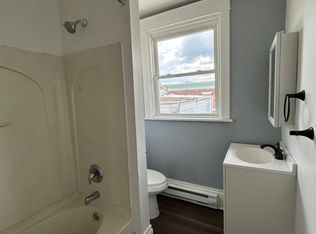 121 Evergreen St APT 6, Harrisburg, PA 17104