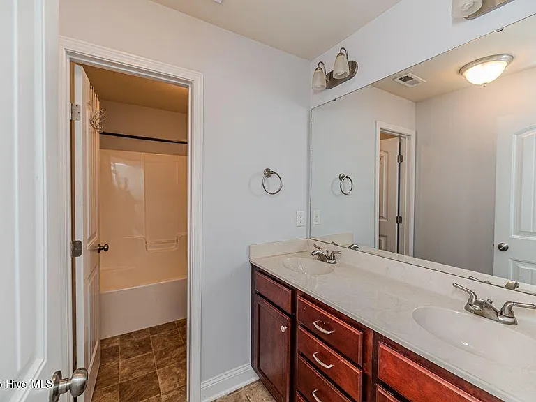 457 N Prince Henry Way — Photo 39