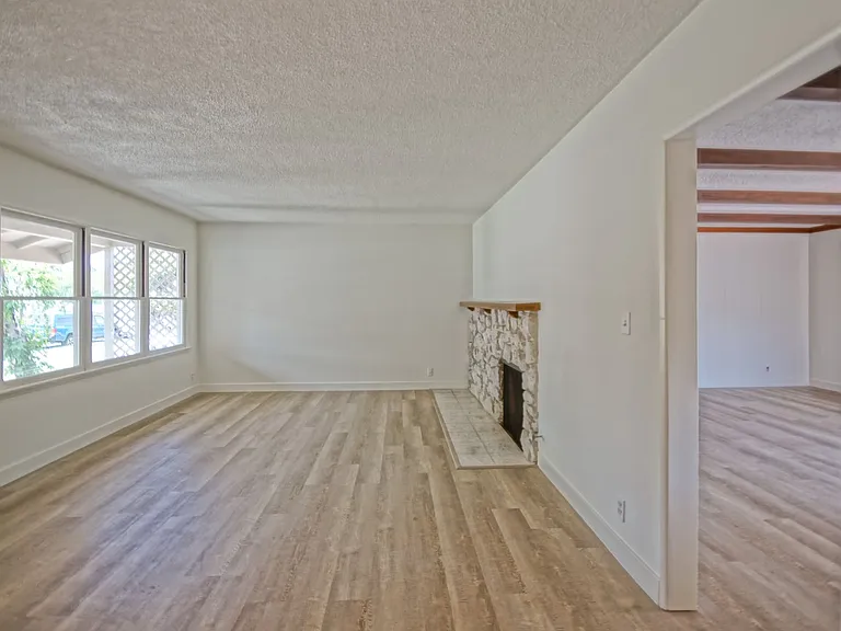 5512 Wiseburn St — Photo 13