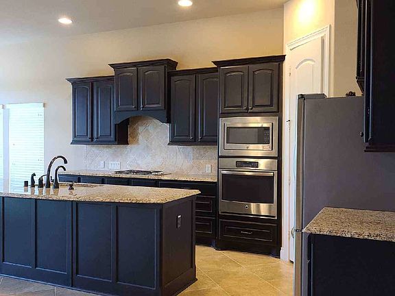5th image of 17135 Chalmers Close Ct