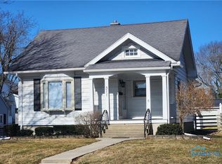 311 E 7th St, Perrysburg, OH