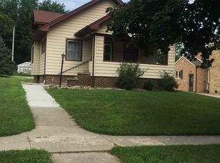 302 S Main St, Galva, IA 51020