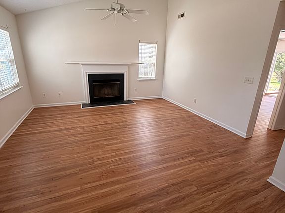 4th image of 2311 Sapling Cir