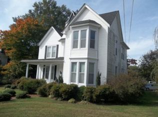 604 S Main St, Blackstone, VA 23824